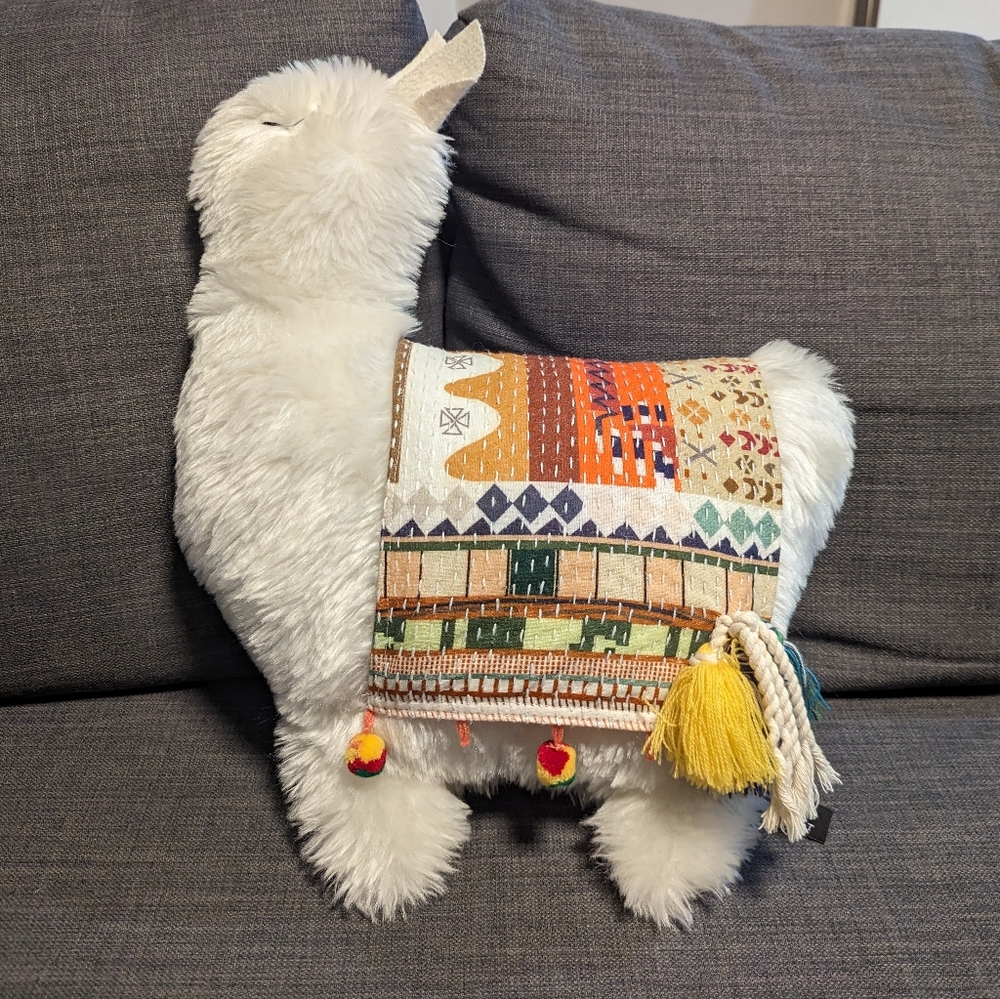 Newport Llama Alpaca Pillow
